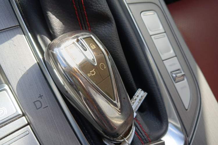Used CHANGAN OSHAN X7 2021 1.5T Automatic Pilot Version
