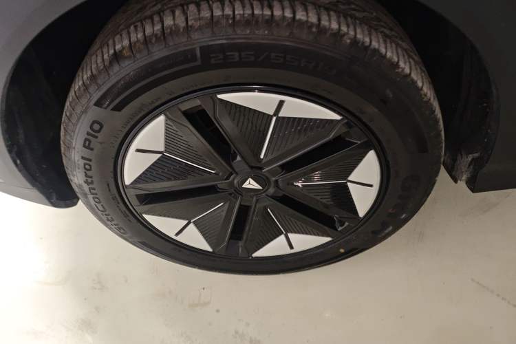 Used Deepal S07 2025 Deepal 520Max AD PRO Pure Electric Model with Advanced Driving Assist
