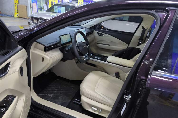 Used Wuling Xingguang 2023 150 Advanced Edition
