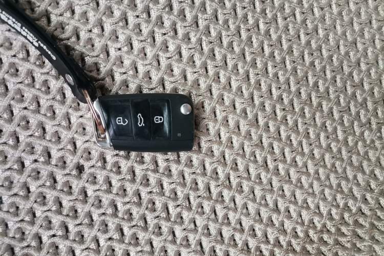 Used Volkswagen Tiguan L 2017 330TSI Automatic Two-Wheel Drive Comfort Edition Vehicle Key