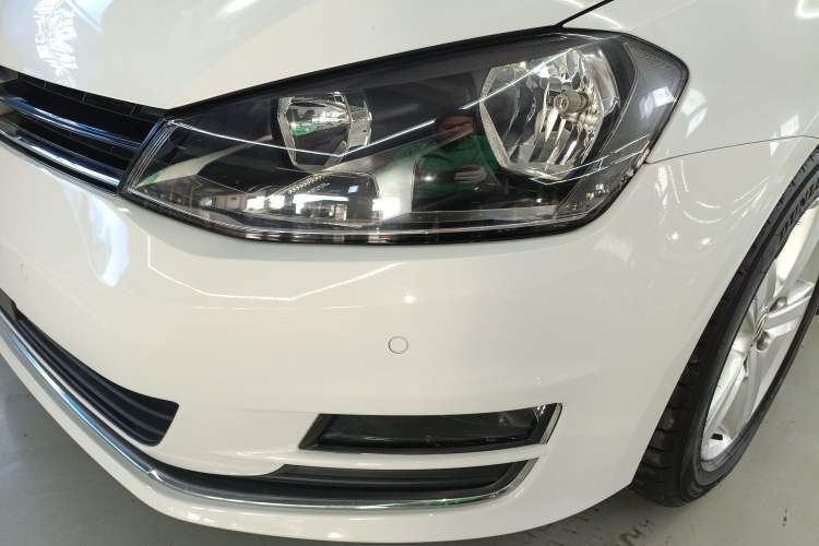 Used Volkswagen Golf 2017 1.6L Automatic Comfort Million-Vehicle Anniversary Edition Left Front Headlight