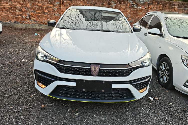 Used Roewe i5 2021 Revised Version 1.5L CVT Diamond Edition
