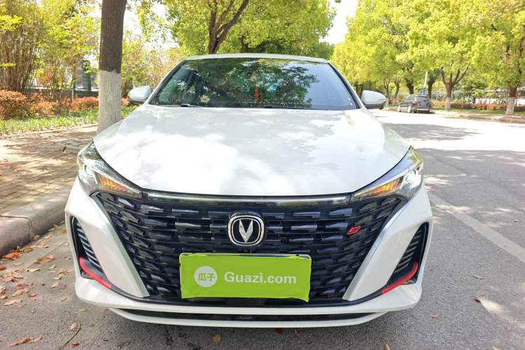 Used CHANGAN Eado 2022 PLUS Blue Whale NE 1.4T GDI DCT Prestige Edition Front