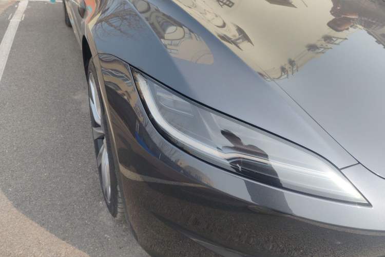 Used Tesla Model 3 2023 Rear-Wheel-Drive Version Exterior 6