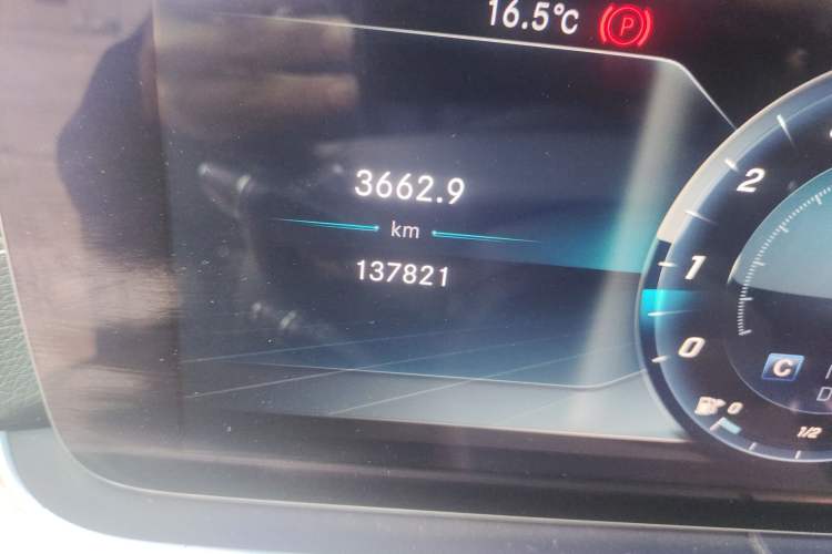 Used Mercedes-Benz E-Class 2018 E 200 L
