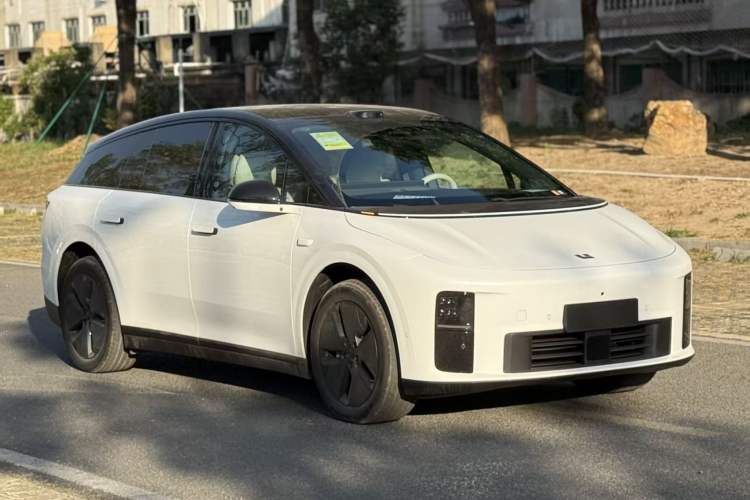 Used Li Auto Li Auto i6 2025 Model Two-Wheel-Drive Standard Type