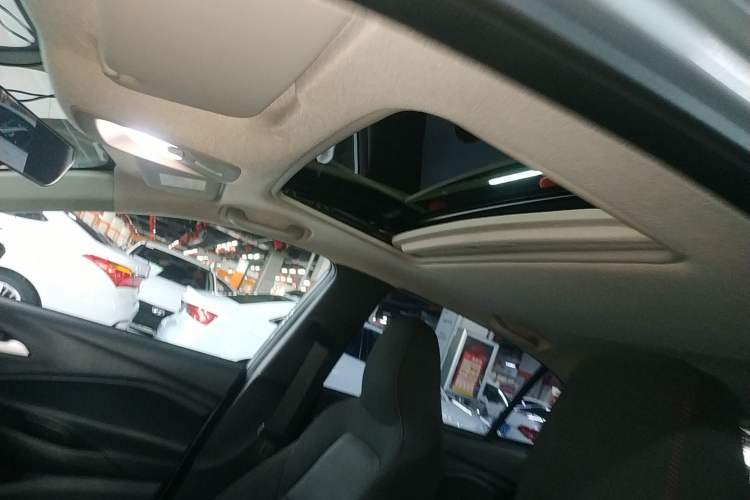 Used Chevrolet Cavalier 2020 Redline 325T Automatic Xinshang Edition China VI Standard