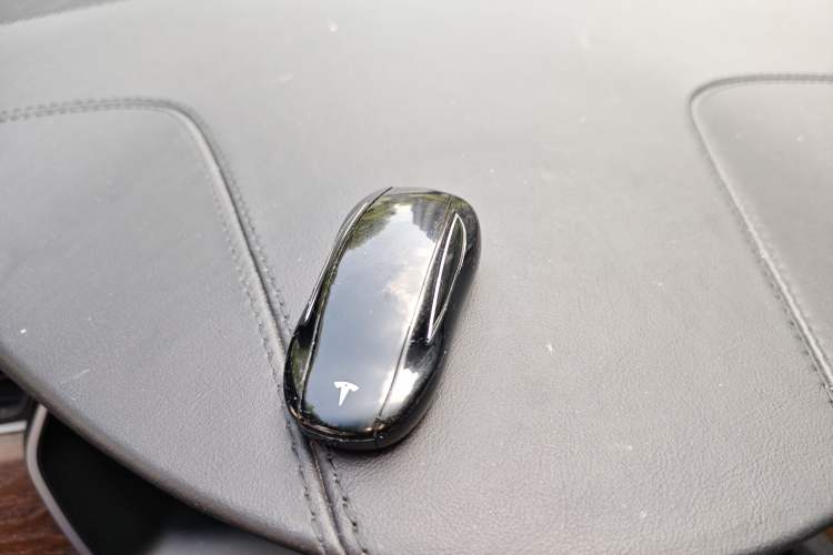 Used Tesla Model X 2019 Long-Range Version
