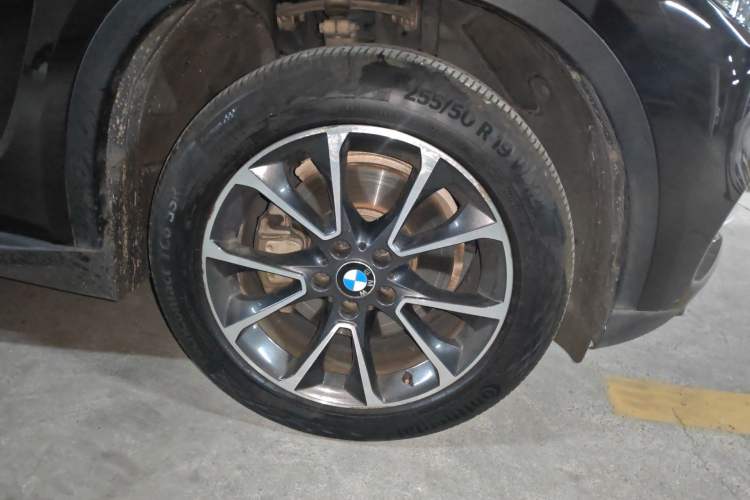 Used BMW X5 2014 xDrive35i Leading Model
