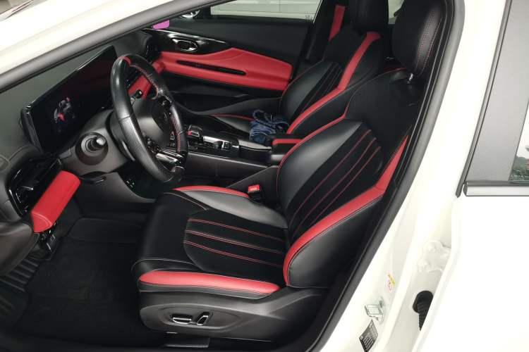 Used GAC Trumpchi EMPOW 2021 270T DCT J15 Version Left Front Seat