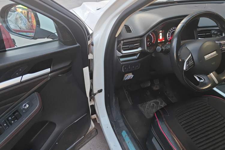Used Haval F5 2020 1.5T DCT Type I Driver Seat