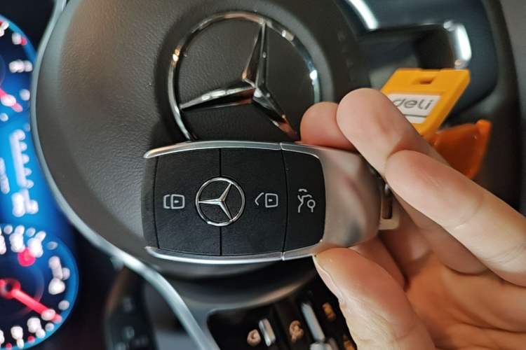 Used Mercedes-Benz GLC 2022 Second Facelift GLC 260 L 4MATIC Luxury Edition
