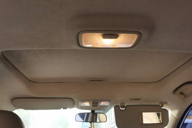 Used Hyundai ix35 2013 2.0L Automatic Two-Wheel Drive Smart GLS China V Standard