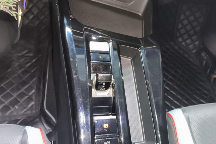 Used Volkswagen Lamando 2024 Lavida L 280TSI DSG Spicy Edition