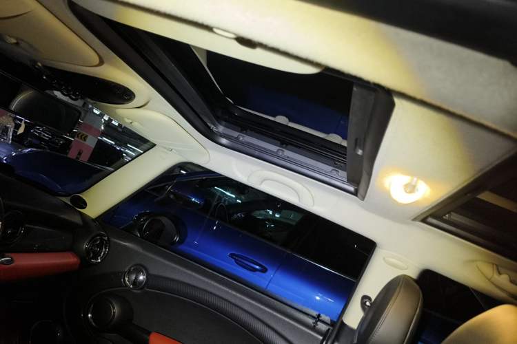 Used MINI 2011 1.6T COOPER S
