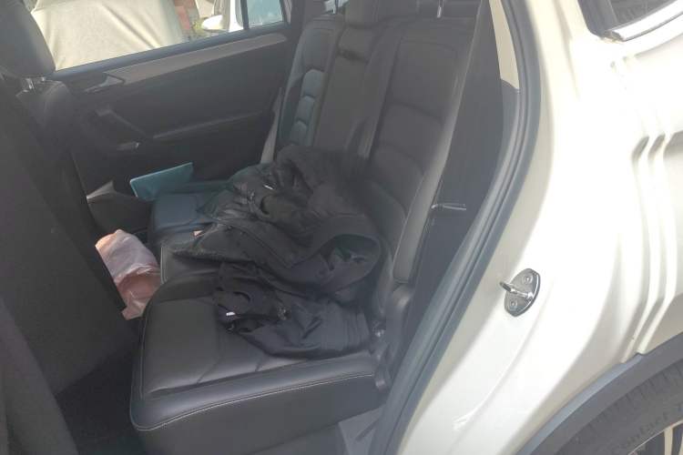 Used Volkswagen Tiguan L 2018 380TSI Automatic All-Wheel Drive Luxury Edition