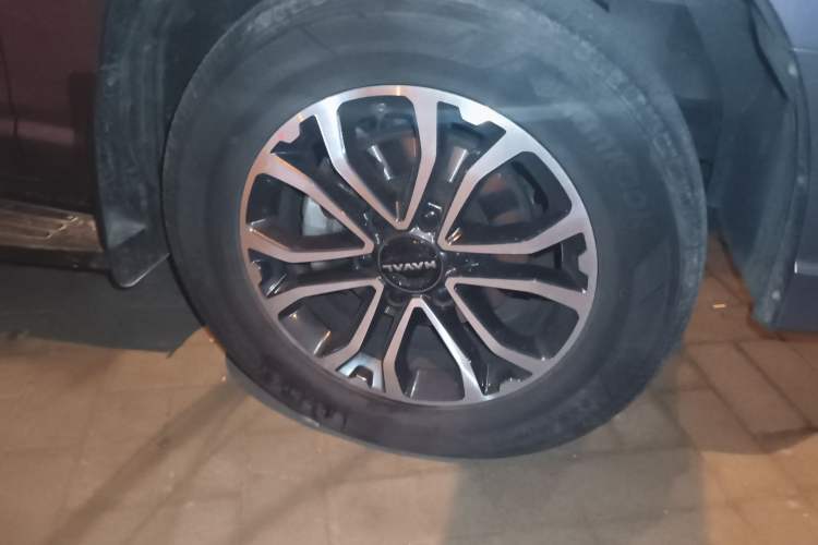 Used Haval H5 2023 2.0T Automatic All-Wheel Drive LinkedIn Gasoline Right Front Wheel Hub