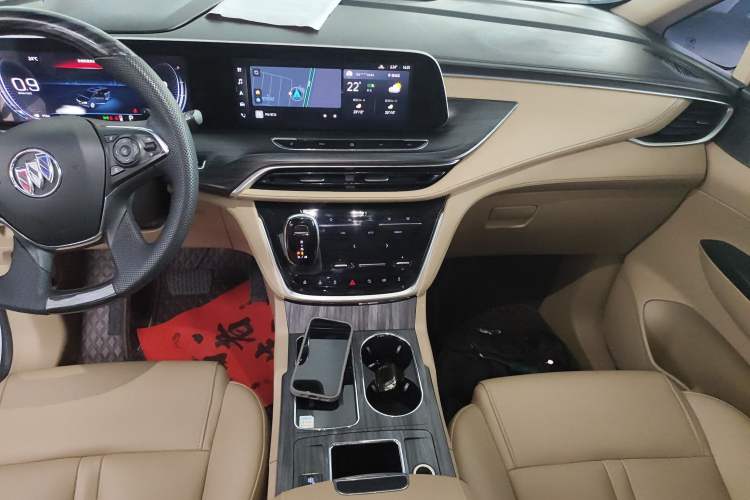 Used Buick GL8 2021 ES Land Cruiser 653T Luxury Edition Audio And AC Panel