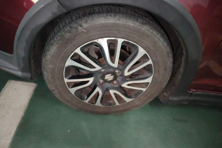 Used Suzuki Swift 2013 1.5L Automatic 20th Anniversary Limited Edition Exterior 4