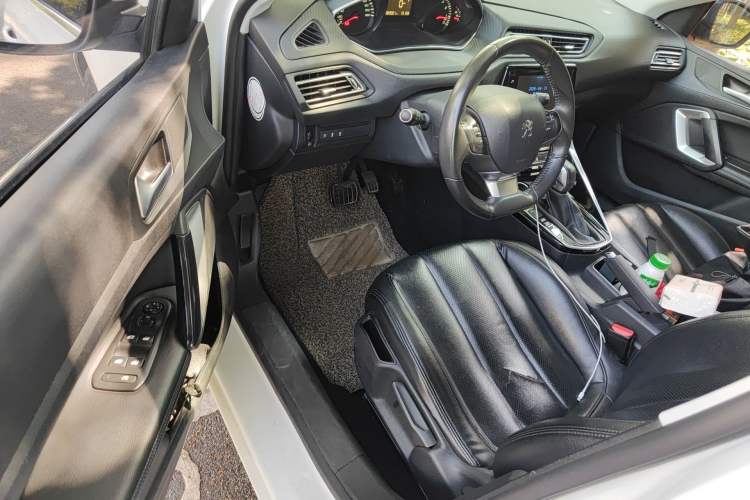 Used Peugeot 308 2018 1.6L Automatic Luxury Edition