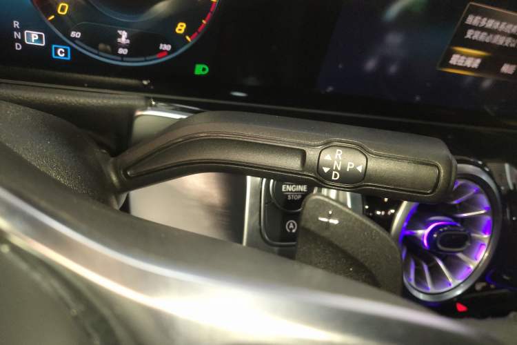 Used Mercedes-Benz GLB 2023 GLB 220 Sport Edition Gear Lever