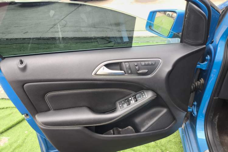 Used Mercedes-Benz B-Class 2012 B 200