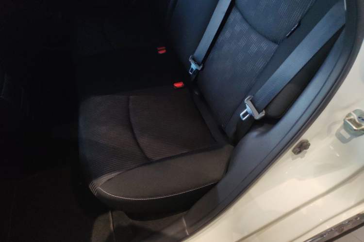 Used Nissan Tiida 2016 1.6L CVT Cool Dynamic Edition Left Rear Seat