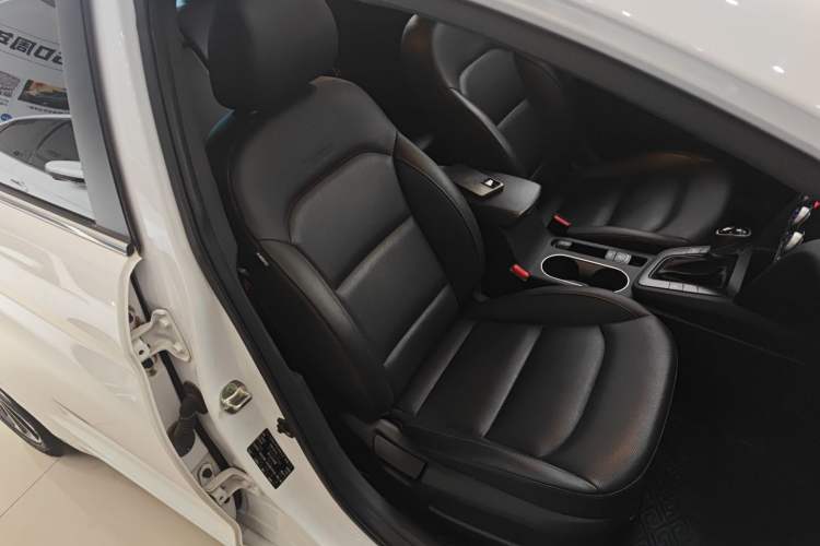 Used Hyundai Elantra (6th Generation / Lingdong) 2019 1.4T Dual-Clutch Xuan Dong · Dynamic Model