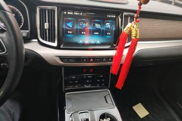 Used Hongqi HS7 2021 2.0T DCT Two-Wheel Drive Smart Connect Flagship Edition Audio And AC Panel