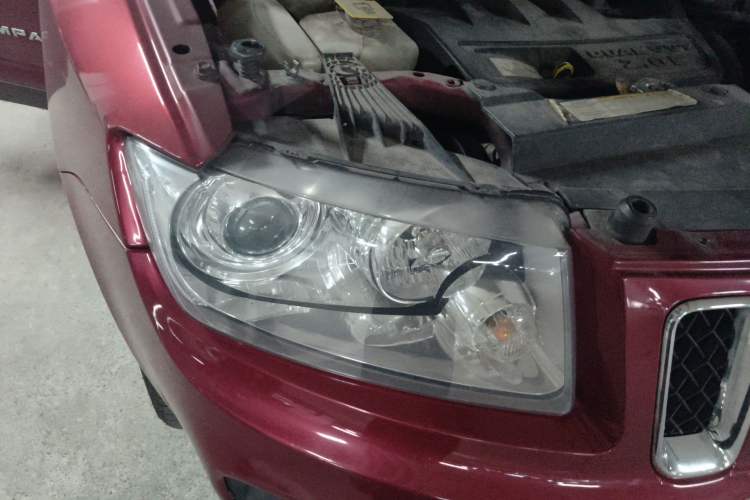 Used Jeep Compass 2012 2.0L two-wheel drive luxury version