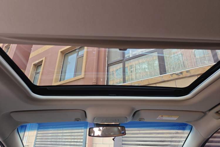 Used Buick GL8 2018 28T Luxury Model China VI Standard