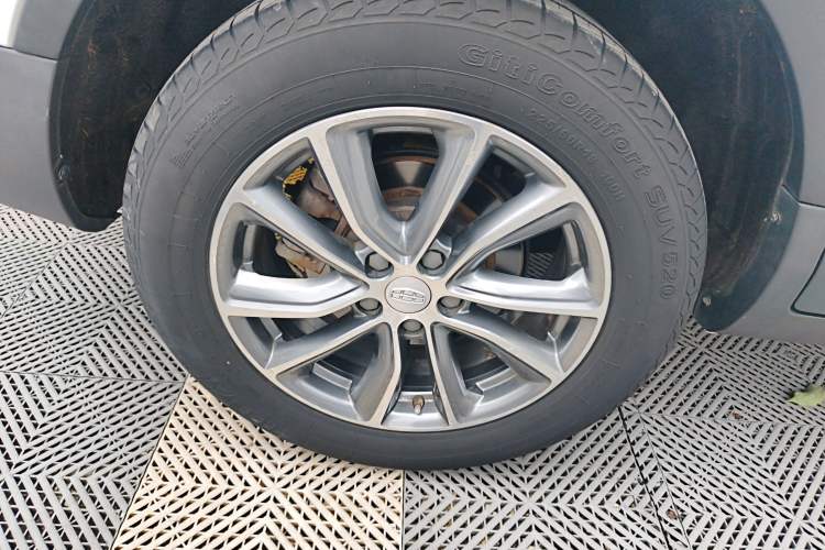 Used Geely Auto Emgrand X7 Sport 2018 1.8TD Automatic Two-Wheel Drive Smart Connect 4G Internet Edition