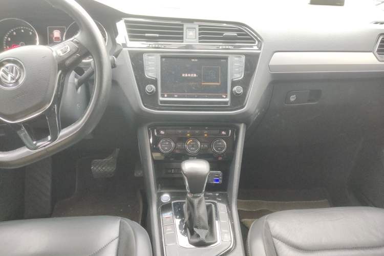 Used Volkswagen Tiguan L 2017 330TSI Automatic Two-Wheel Drive Comfort Edition
