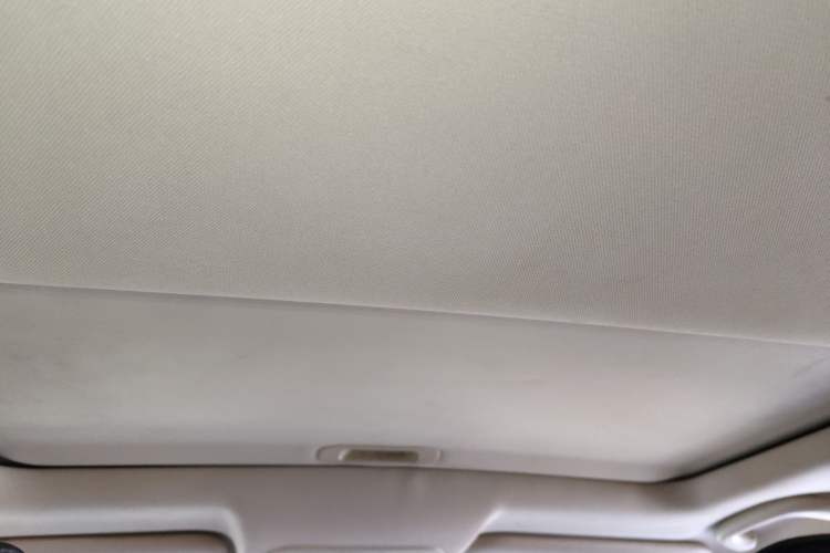 Used Changan Alsvin V7 2015 1.6L Manual Enjoyment Model China IV Standard
