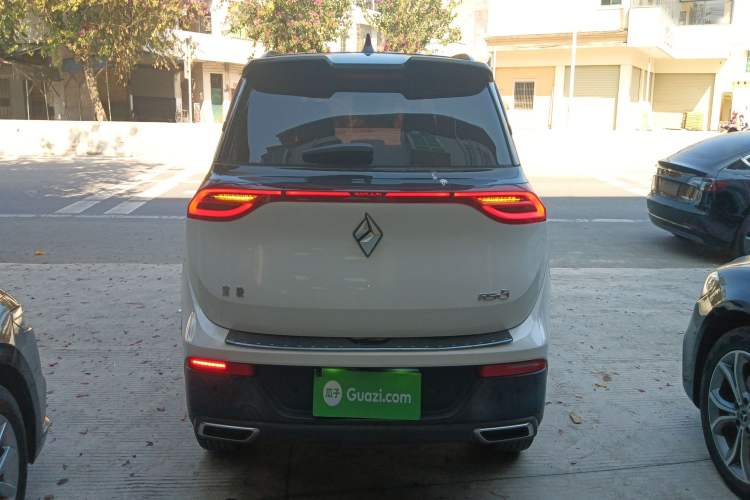 Used Baojun RS-5 2019 1.5T CVT Intelligent Driving Flagship Version China VI Emission Standard Rear