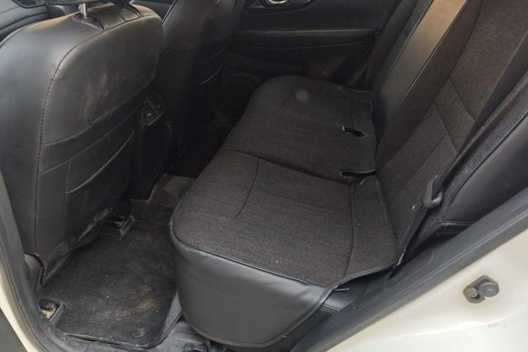 Used Nissan X-Trail 2017 2.0L CVT Comfort Edition 2WD
