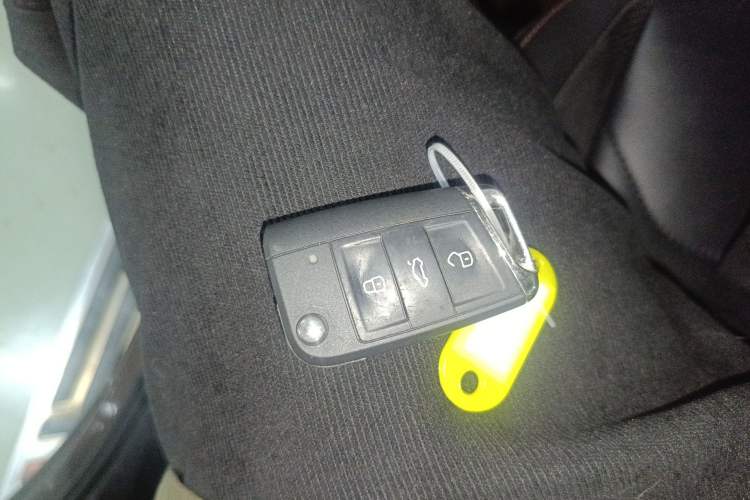 Used Volkswagen Tayron 2020 280TSI Two-Wheel Drive Luxury Connect Edition