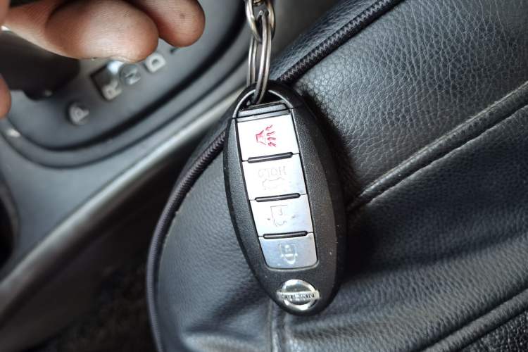 Used Nissan Sunny 2011 1.5XL CVT Luxury Edition Vehicle Key