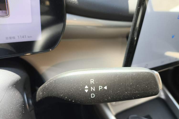 Used BYD Dolphin 2025 Intelligent Driving Version 410 km Fashion Edition Gear Lever