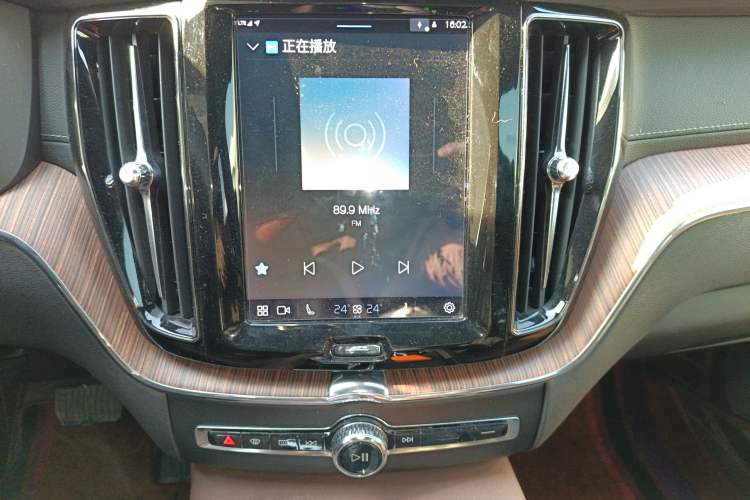 Used Volvo XC60 2022 B5 4x4 Zhiya Luxury Edition