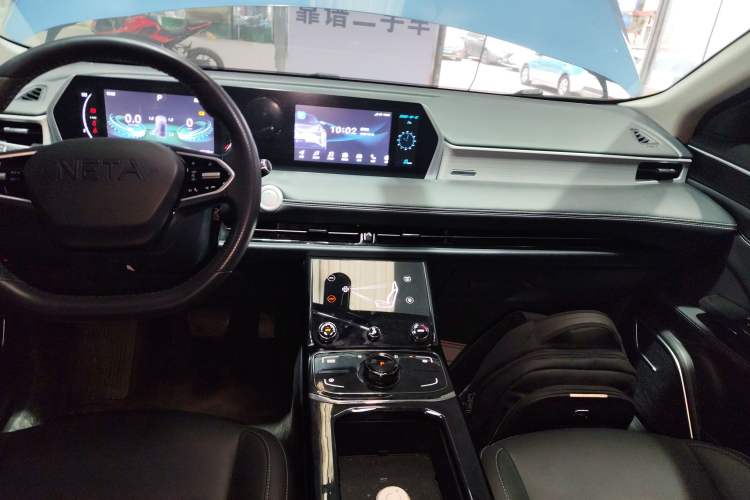 Used NETA U 2023 NETA U-Ⅱ 400 U Show Edition – Lithium Iron Phosphate