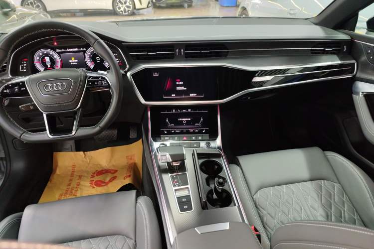 Used Audi A7L 2024 45 TFSI quattro RS Performance Edition
