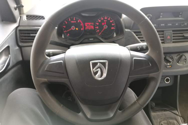 Used Baojun 310 2016 1.2L Manual Value Edition Steering Wheel