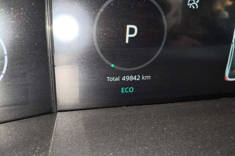 Used CHANGAN UNI-V 2022 1.5T Prestige Version Odometer Close Up