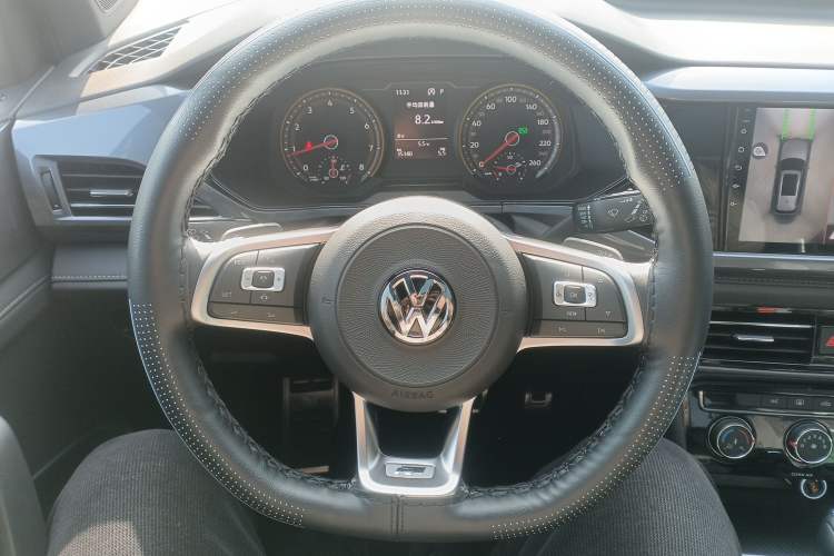 Used Volkswagen Tharu 2019 280TSI Two-Wheel Drive R-Line China V Standard
