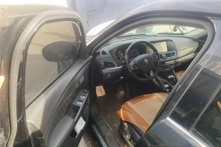 Used BORGWARD BX7 2016 28T Four-Wheel Drive Flagship Version 5 Seats
