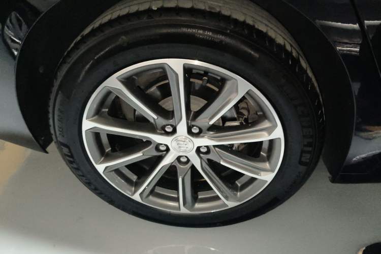 Used Buick LaCrosse 2021 652T Luxury Model