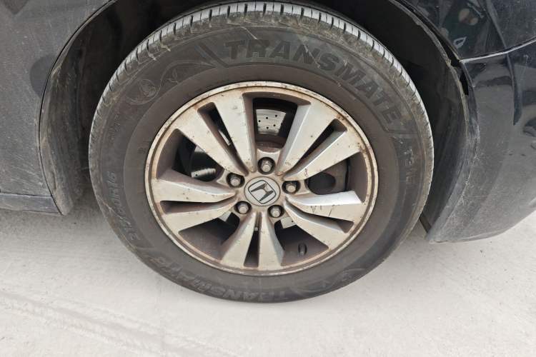 Used Honda Accord 2011 2.0L EX Navi Right Front Wheel Hub