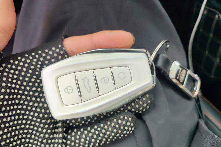 Used Geely Auto Cowboy 2025 1.5TD Trendy Play Edition Vehicle Key