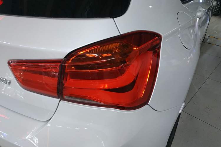 Used BMW 1 Series 2018 118i Leading Model Right Rear Taillight